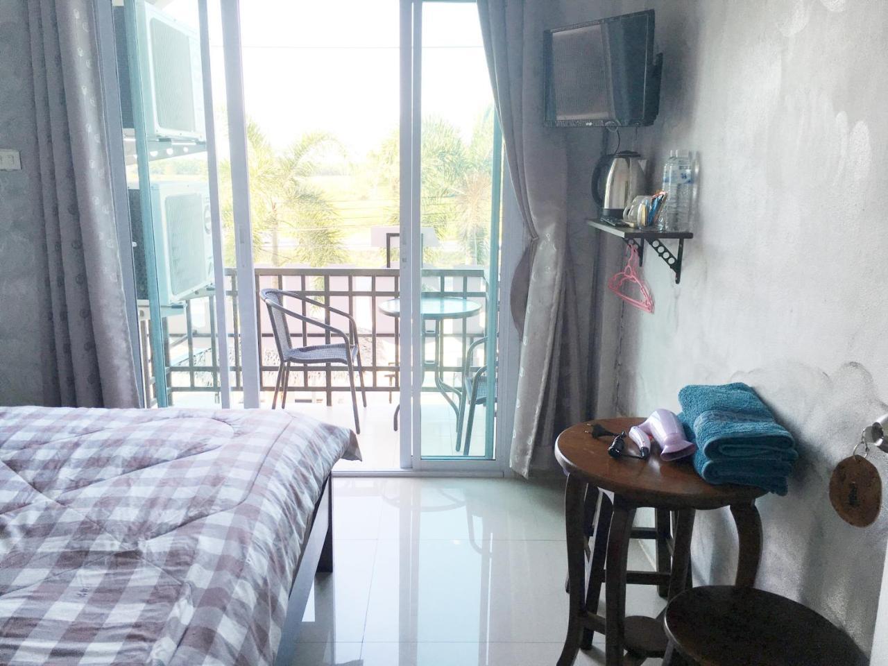 You In House Urt Surathani Airport Surat Thani Exterior foto